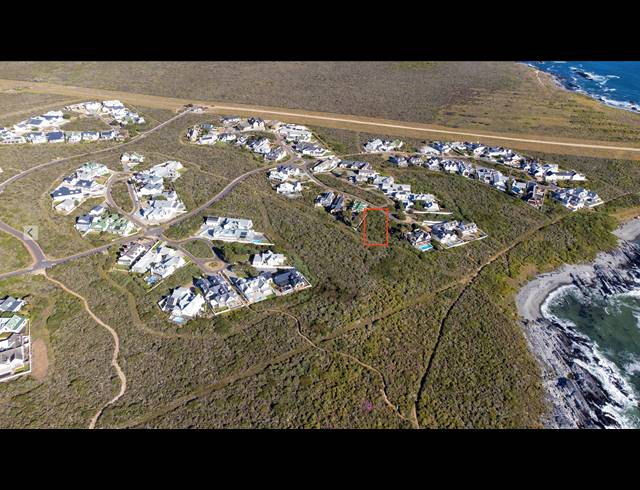 800M² VACANT LAND FOR SALE IN GROTTO BAY